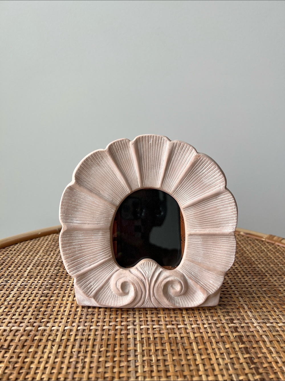 Vintage Ceramic Shell Picture Frame Small 2.75x3”
